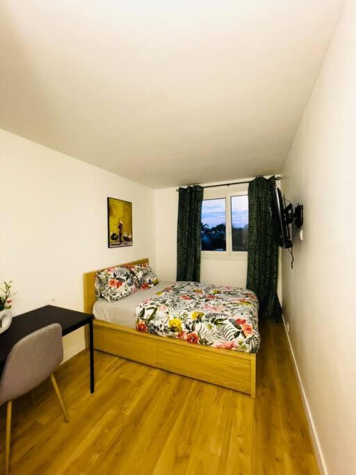 Magnifique Appartement De 4 Chambres 8 Personnes Max A 20 Minutes De Paris Antony Exterior photo
