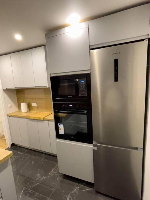 Magnifique Appartement De 4 Chambres 8 Personnes Max A 20 Minutes De Paris Antony Exterior photo
