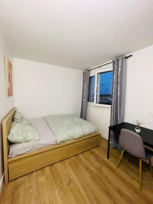 Magnifique Appartement De 4 Chambres 8 Personnes Max A 20 Minutes De Paris Antony Exterior photo